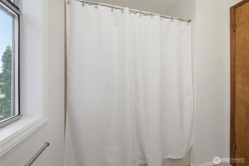Property photo for 822 Sw 314th Place, Federal Way photo 29
