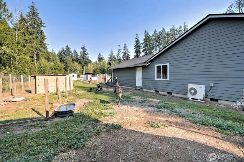 Property photo for 2617 E Harstine Island Road N, Shelton photo 36
