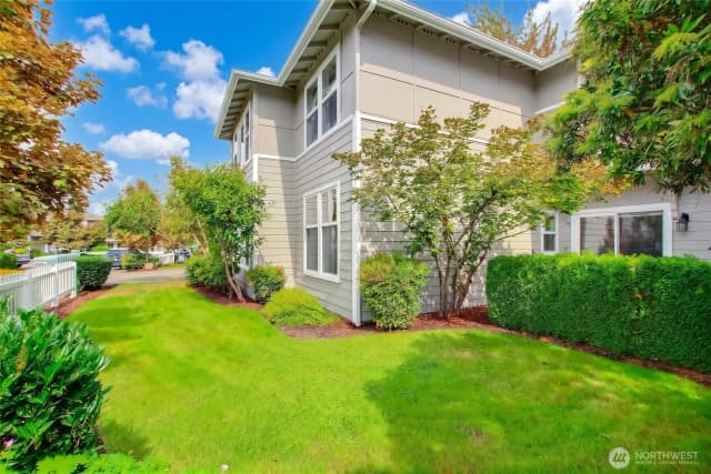 Property photo for 22471 Se 38th Terrace #1419, Issaquah photo 2