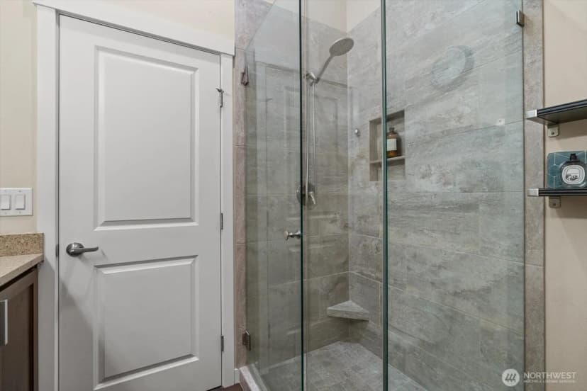 Property photo for 2157 Nw Talus Drive, Issaquah photo 19