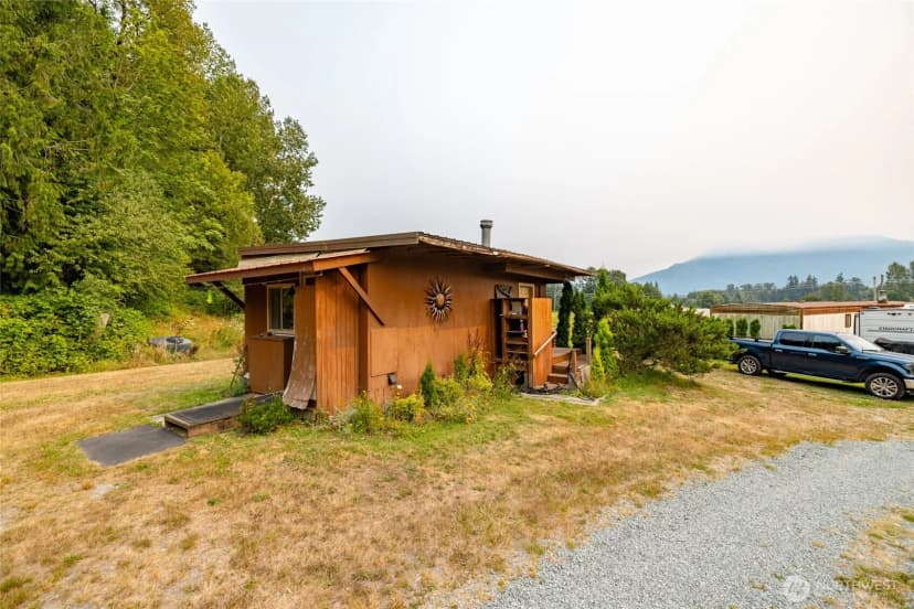 Property photo for 30341 State Route 20, Sedro Woolley photo 32