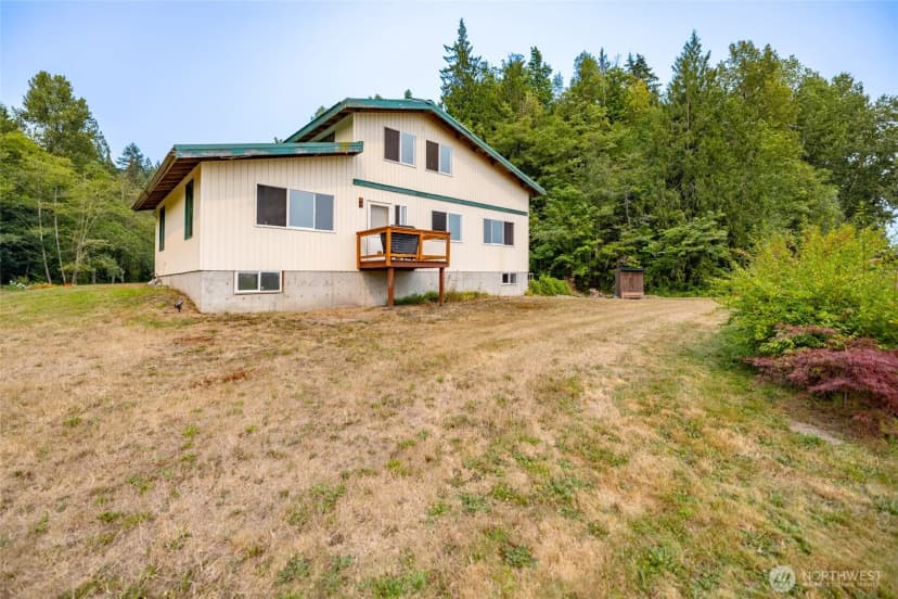 Property photo for 30341 State Route 20, Sedro Woolley photo 11
