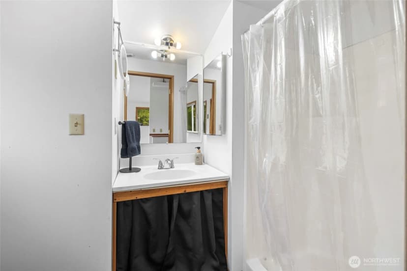 Property photo for 30341 State Route 20, Sedro Woolley photo 30