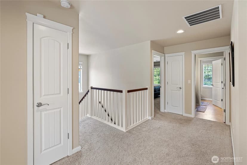 Property photo for 9314 Earhart Street Ne, Lacey photo 13