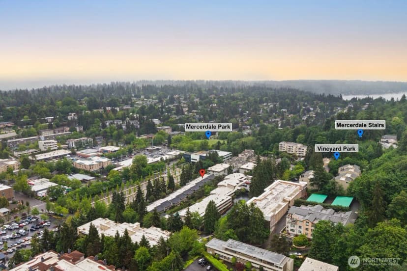 Property photo for 7639 Se 29th Street, Mercer Island photo 37