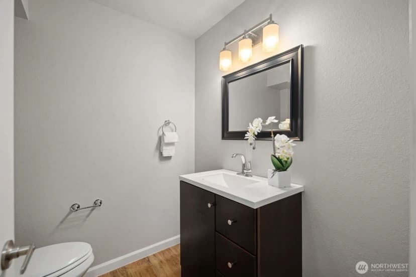 Property photo for 7639 Se 29th Street, Mercer Island photo 27