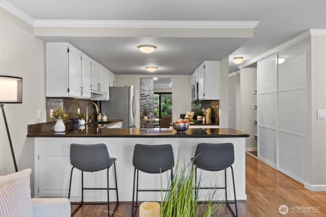 Property photo for 7639 Se 29th Street, Mercer Island