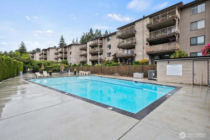 Property photo for 7639 Se 29th Street, Mercer Island photo 32