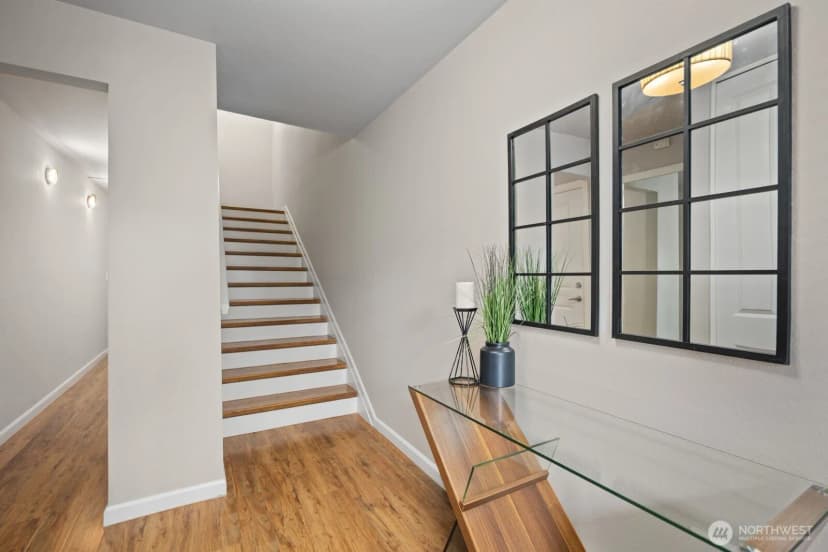 Property photo for 7639 Se 29th Street, Mercer Island photo 13