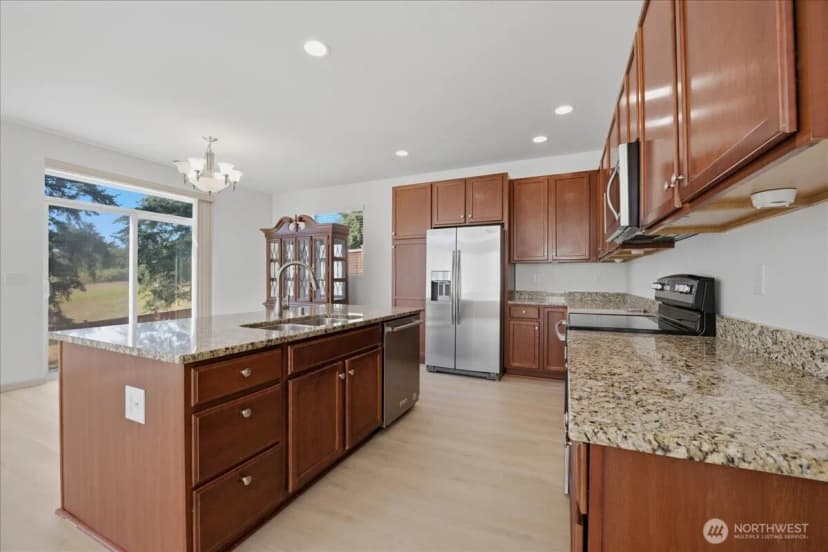 Property photo for 21602 Nw Monterey Loop, Poulsbo photo 13