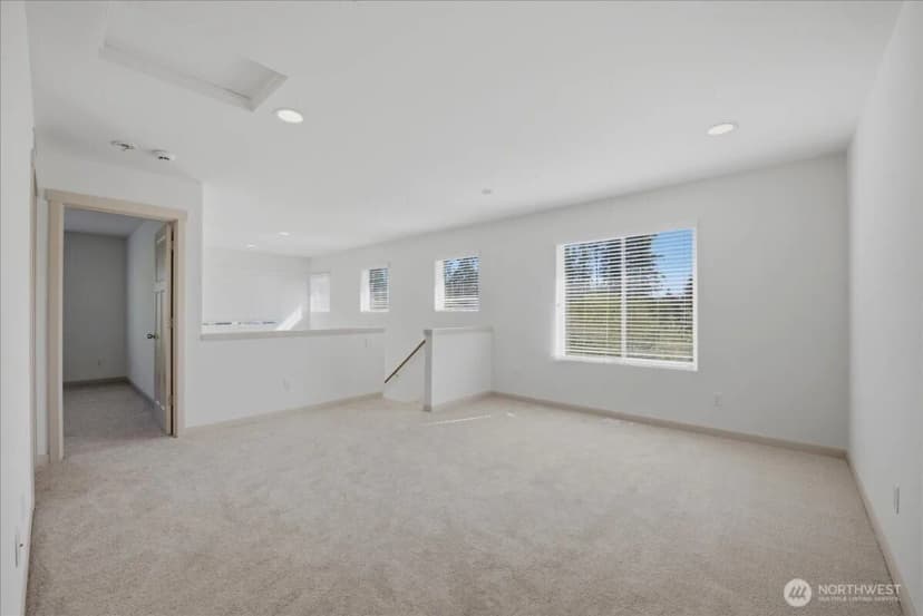 Property photo for 21602 Nw Monterey Loop, Poulsbo photo 18