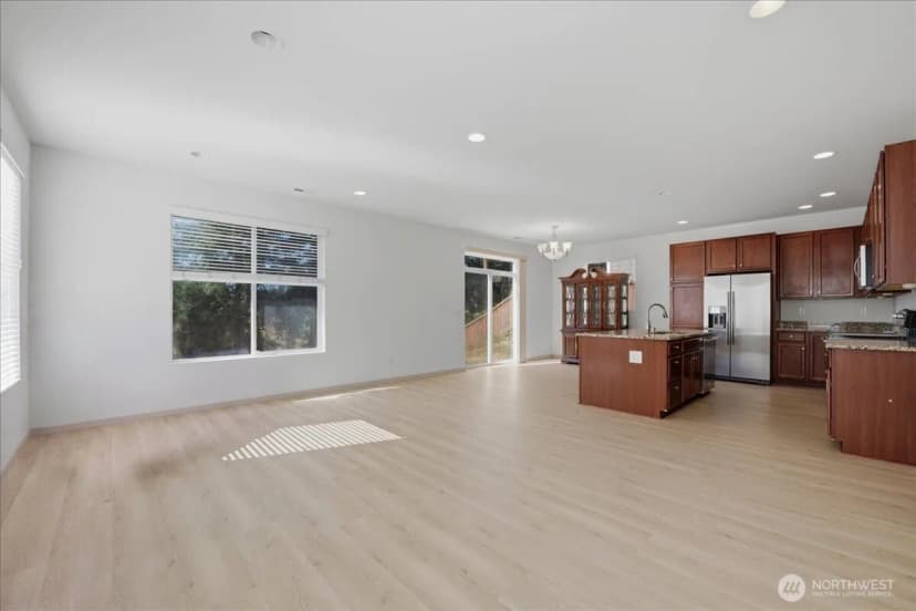 Property photo for 21602 Nw Monterey Loop, Poulsbo photo 7