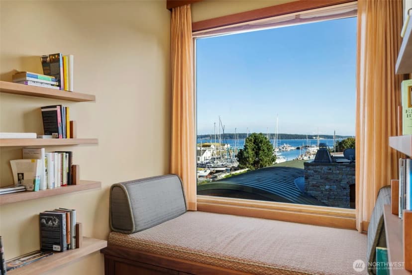 Property photo for 537 Jackson Street, Port Townsend photo 32