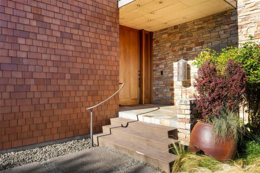 Property photo for 537 Jackson Street, Port Townsend photo 5