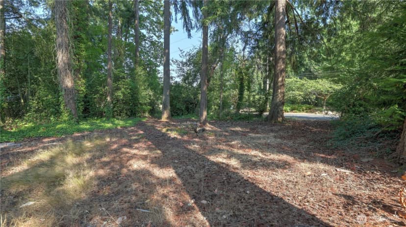 Property photo for 8817 Se 44th Street, Mercer Island photo 10