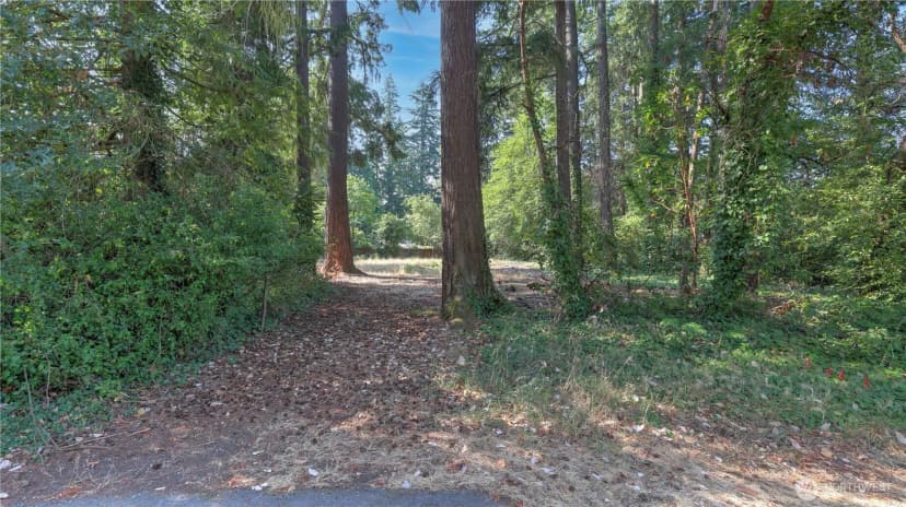 Property photo for 8817 Se 44th Street, Mercer Island photo 3