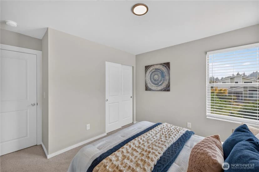 Property photo for 32974 Skyline Lane, Black Diamond photo 30