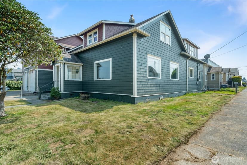 Property photo for 801 E 2nd Street, Aberdeen photo 2