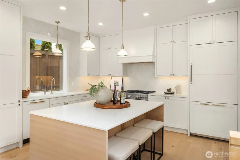 Property photo for 12605 Ne 80th Street, Kirkland photo 15