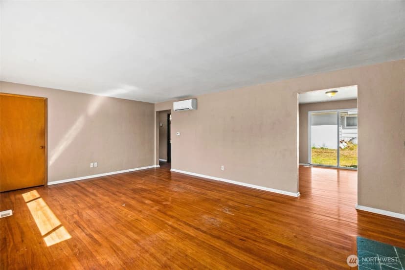 Property photo for 704 Weir Street Se, Olympia photo 5