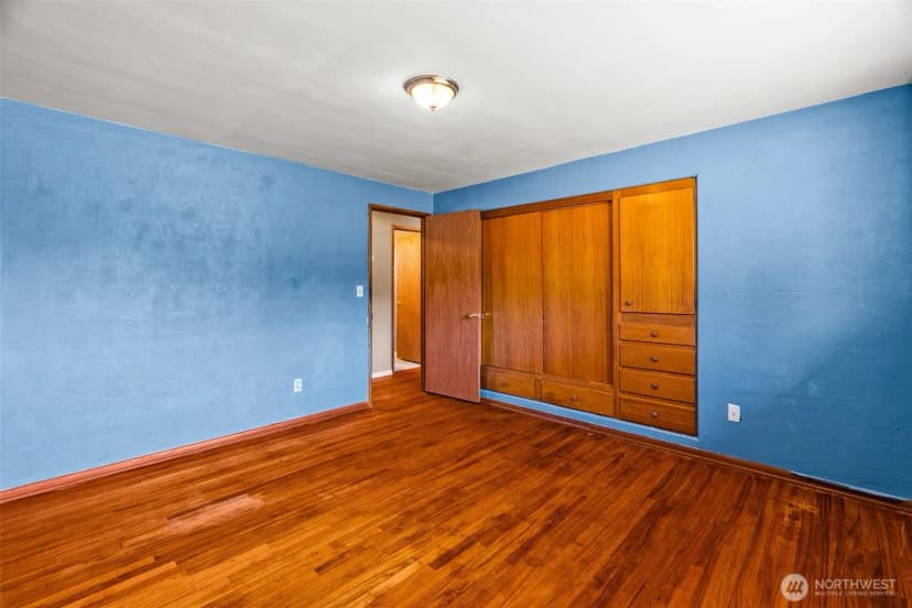 Property photo for 704 Weir Street Se, Olympia photo 8