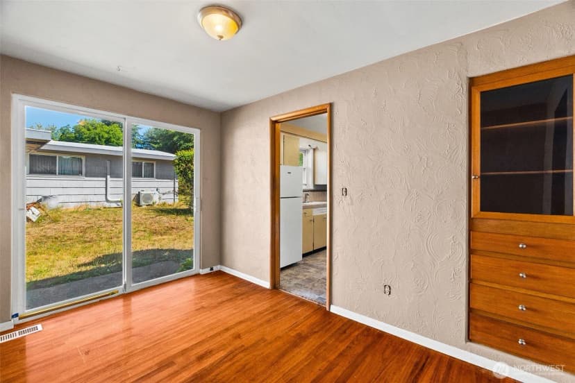 Property photo for 704 Weir Street Se, Olympia photo 15