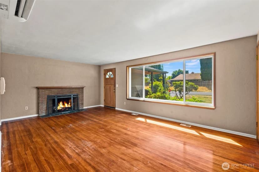 Property photo for 704 Weir Street Se, Olympia photo 4