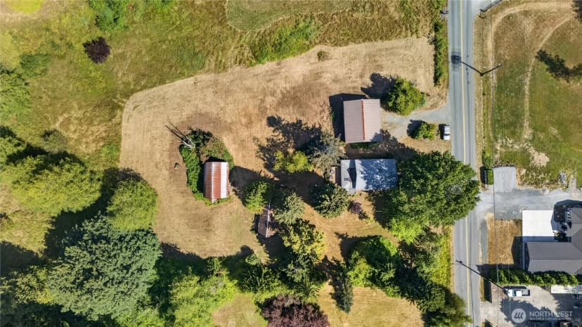 Property photo for 10215 & 10115 56th Street Se, Snohomish photo 3