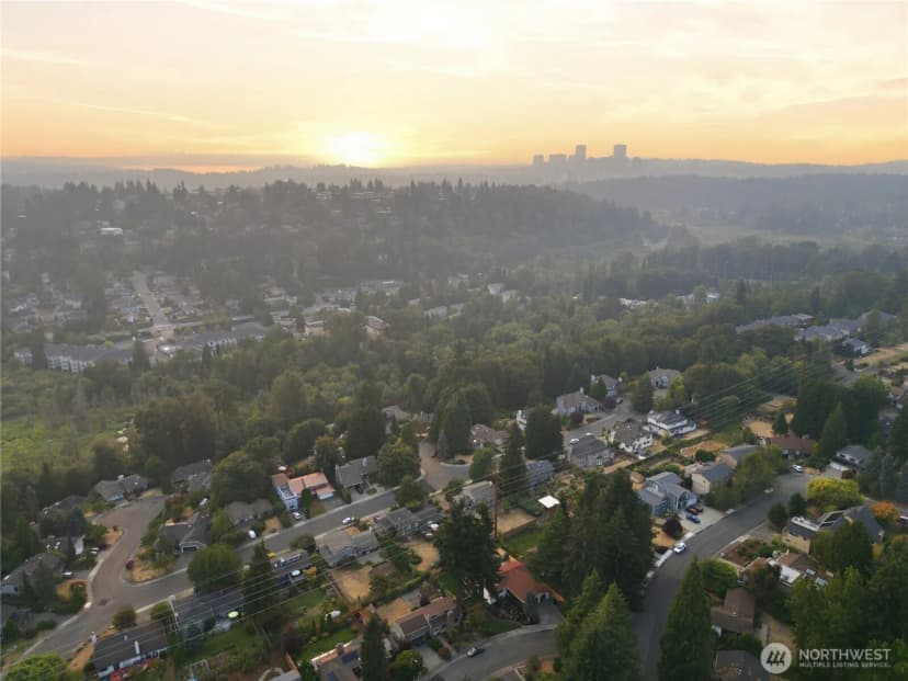 Property photo for 13750 Se 23rd Lane, Bellevue photo 40