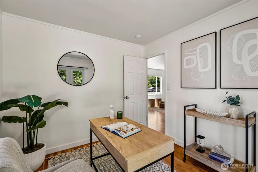 Property photo for 9227 Palatine Avenue N, Seattle photo 17
