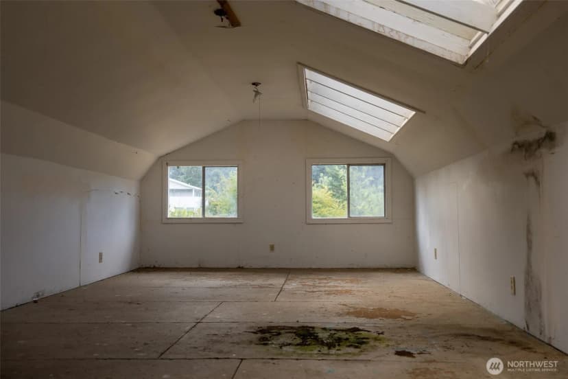 Property photo for 7005 Johnson Road Ne, Federal Way photo 15