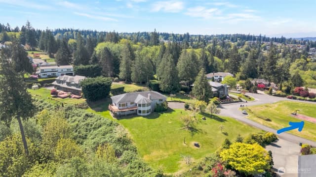 Property photo for 192 X 49th Place Sw, Everett photo 2