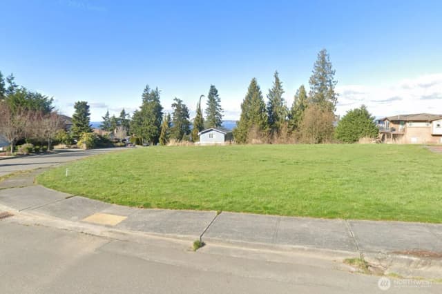 Property photo for 192 X 49th Place Sw, Everett photo 4