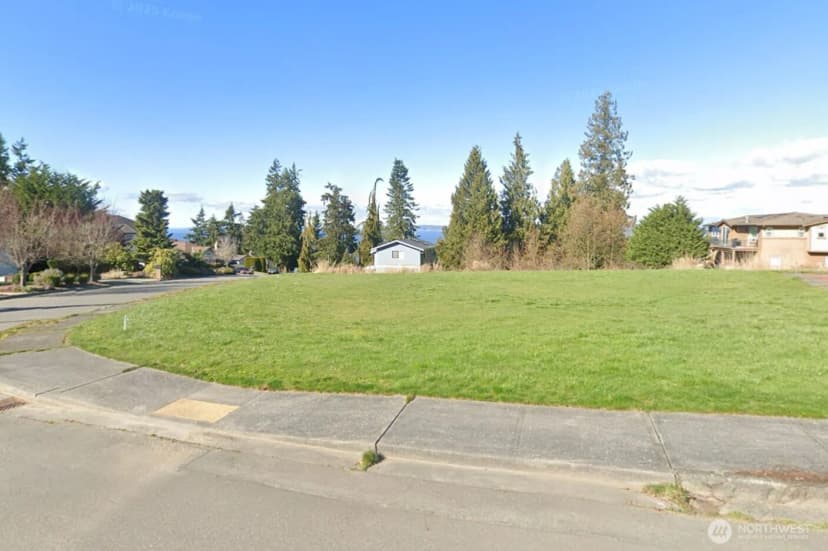 Property photo for 192 X 49th Place Sw, Everett photo 4