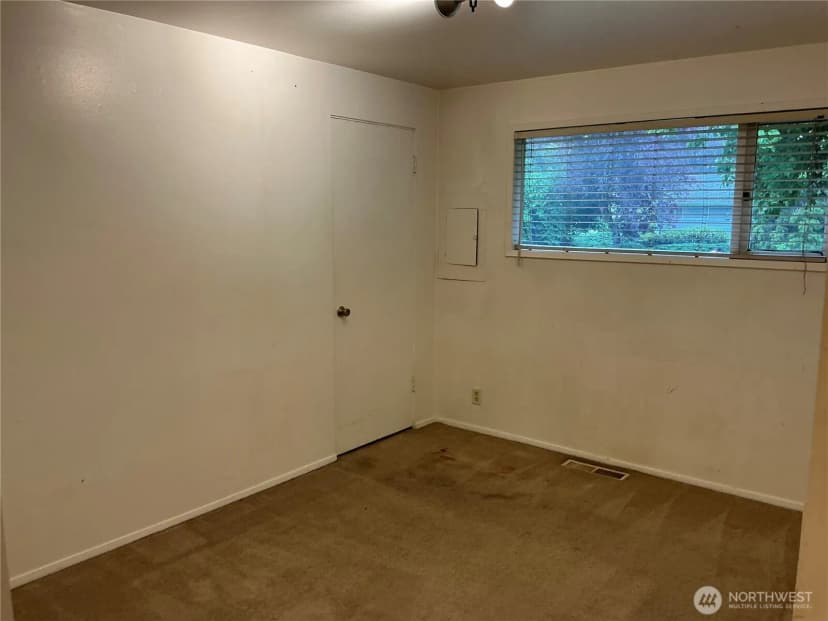 Property photo for 8007 215th Street Sw, Edmonds photo 7