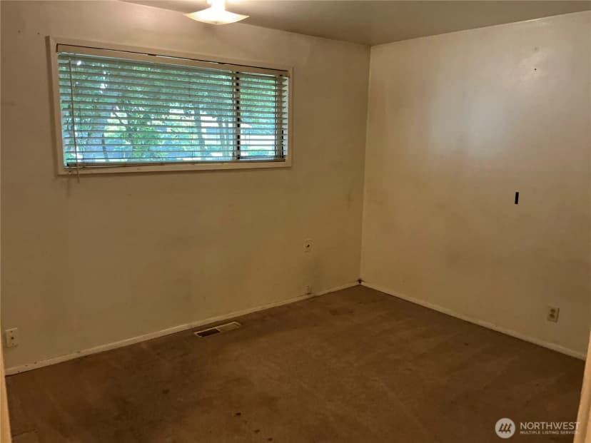 Property photo for 8007 215th Street Sw, Edmonds photo 9