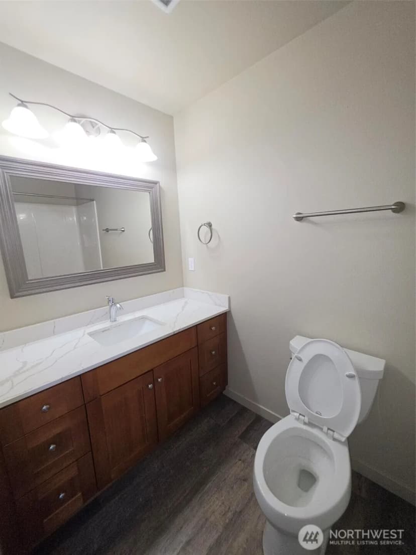 Property photo for 3704 W F Street, Bremerton photo 23