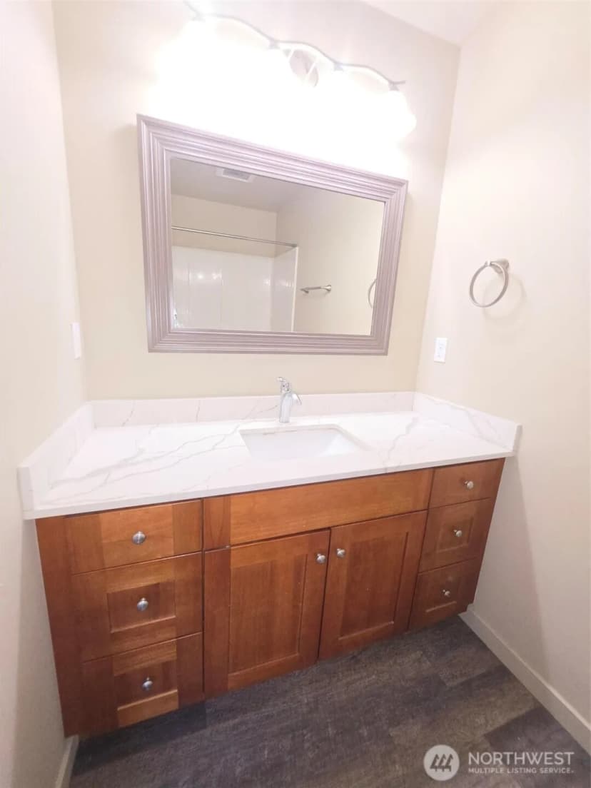 Property photo for 3704 W F Street, Bremerton photo 22