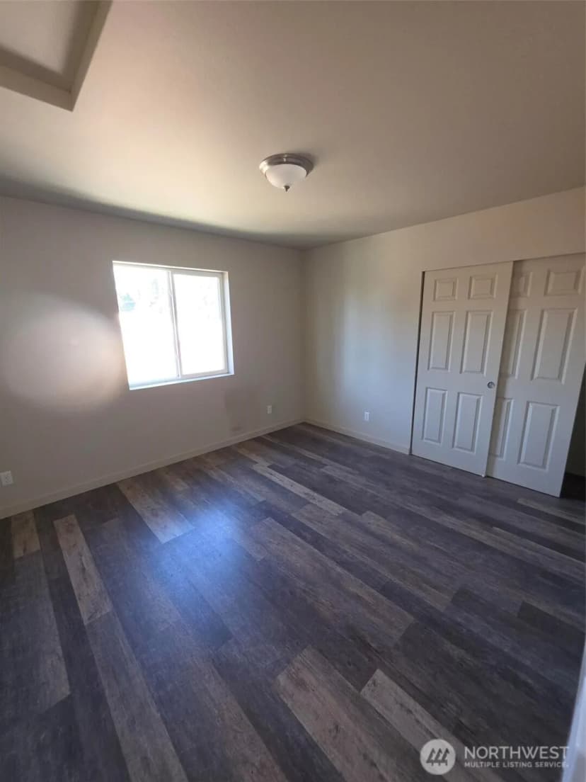 Property photo for 3704 W F Street, Bremerton photo 28