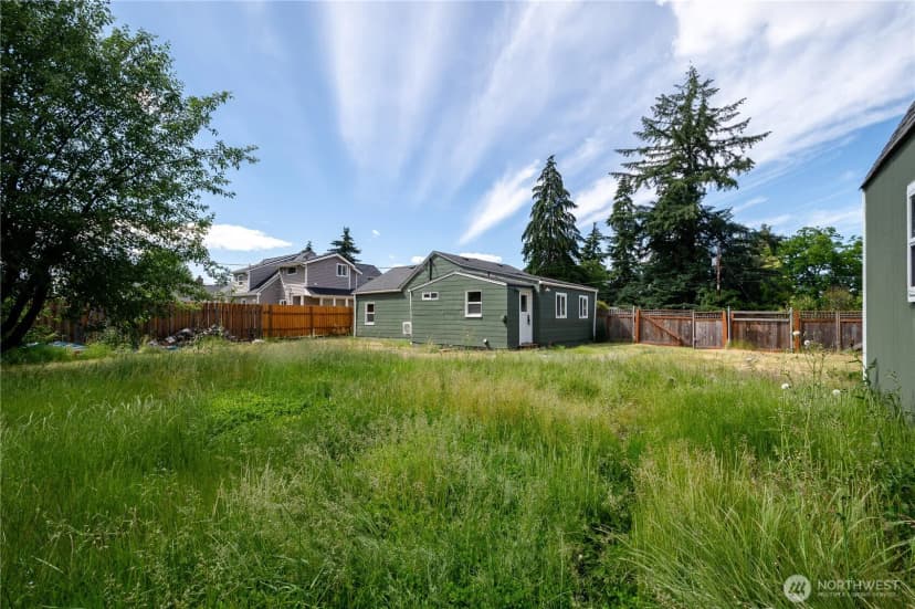 Property photo for 9028 Highland Avenue Sw, Lakewood photo 20
