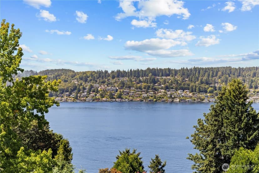 Property photo for 15705 62nd Avenue Ne, Kenmore photo 38
