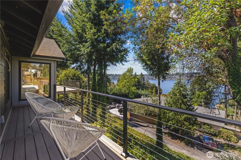 Property photo for 15705 62nd Avenue Ne, Kenmore photo 36