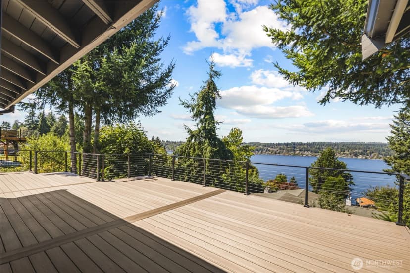 Property photo for 15705 62nd Avenue Ne, Kenmore photo 37
