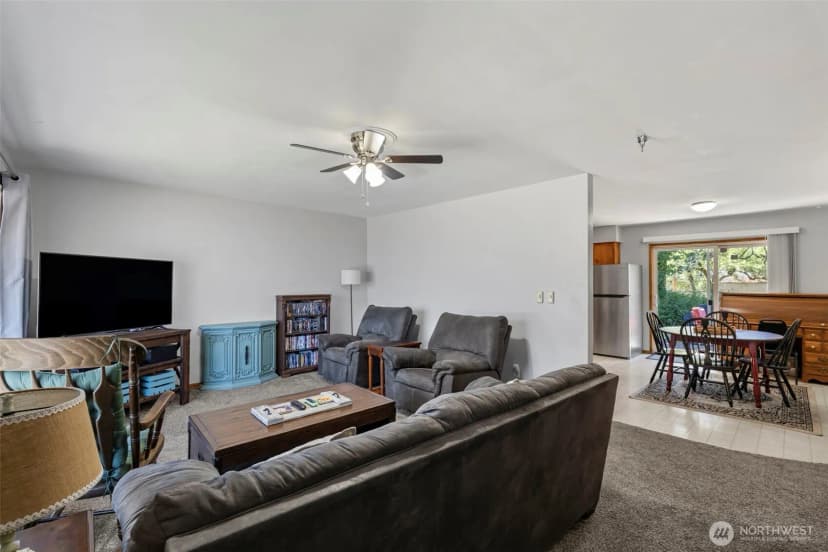 Property photo for 719 2nd Ave Ne, Napavine photo 9