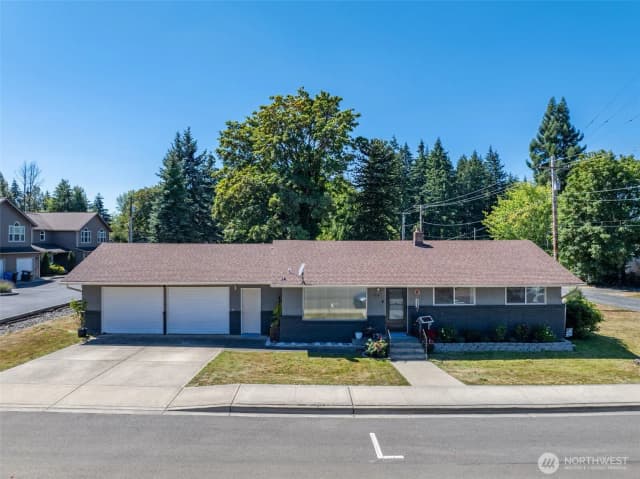 Property photo for 719 2nd Ave Ne, Napavine
