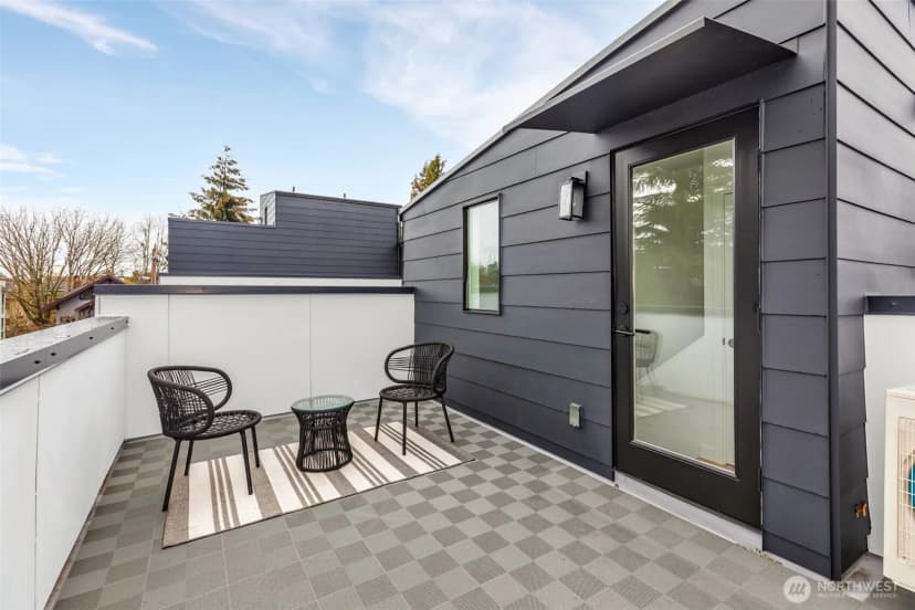 Property photo for 427 19th Avenue E, Seattle photo 27