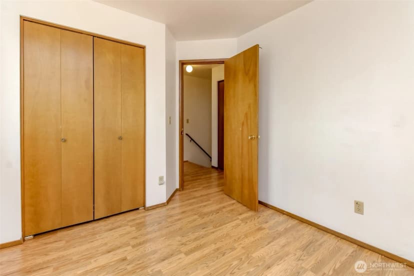 Property photo for 13336 35th Avenue S, Tukwila photo 23
