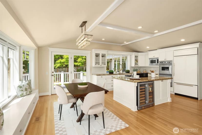 Property photo for 10030 Ne 110th Street, Kirkland photo 14