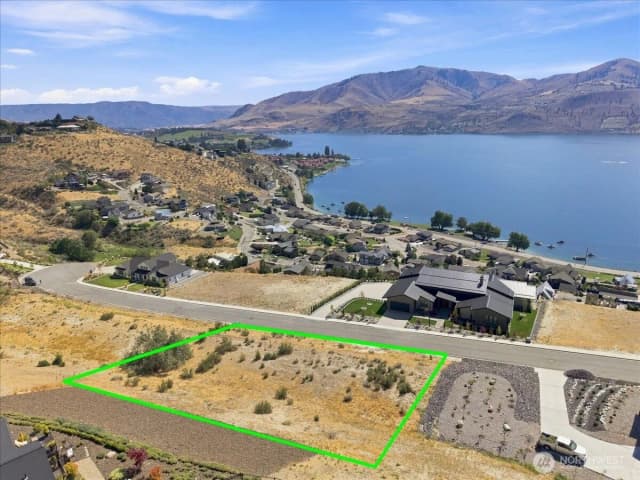 Property photo for 127 Crystal Crest Drive, Chelan photo 3