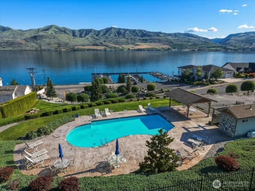 Property photo for 127 Crystal Crest Drive, Chelan photo 12